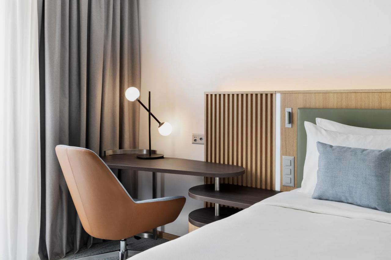 Hotel Courtyard By Marriott Biel Bienne Extérieur photo