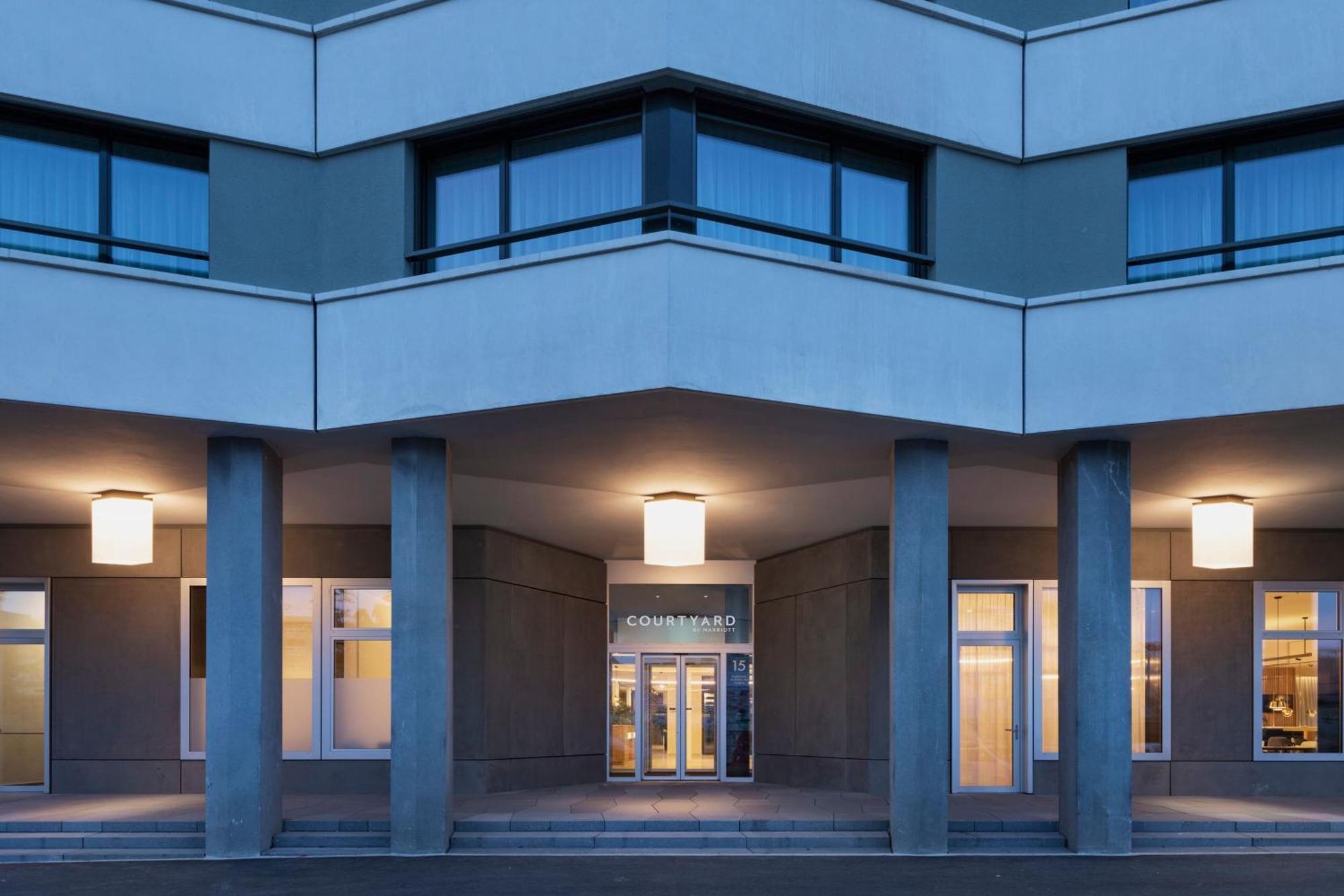 Hotel Courtyard By Marriott Biel Bienne Extérieur photo