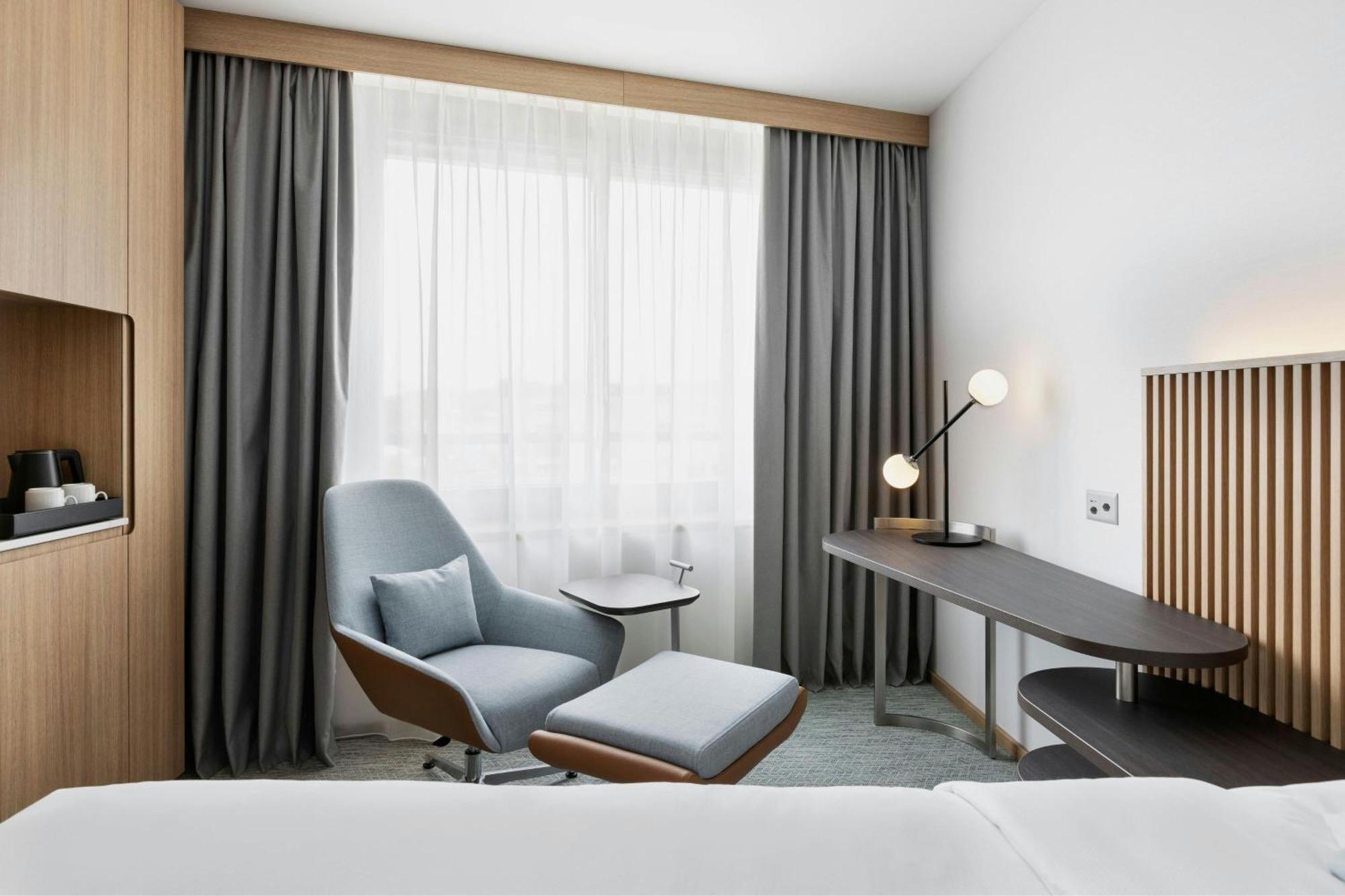 Hotel Courtyard By Marriott Biel Bienne Extérieur photo