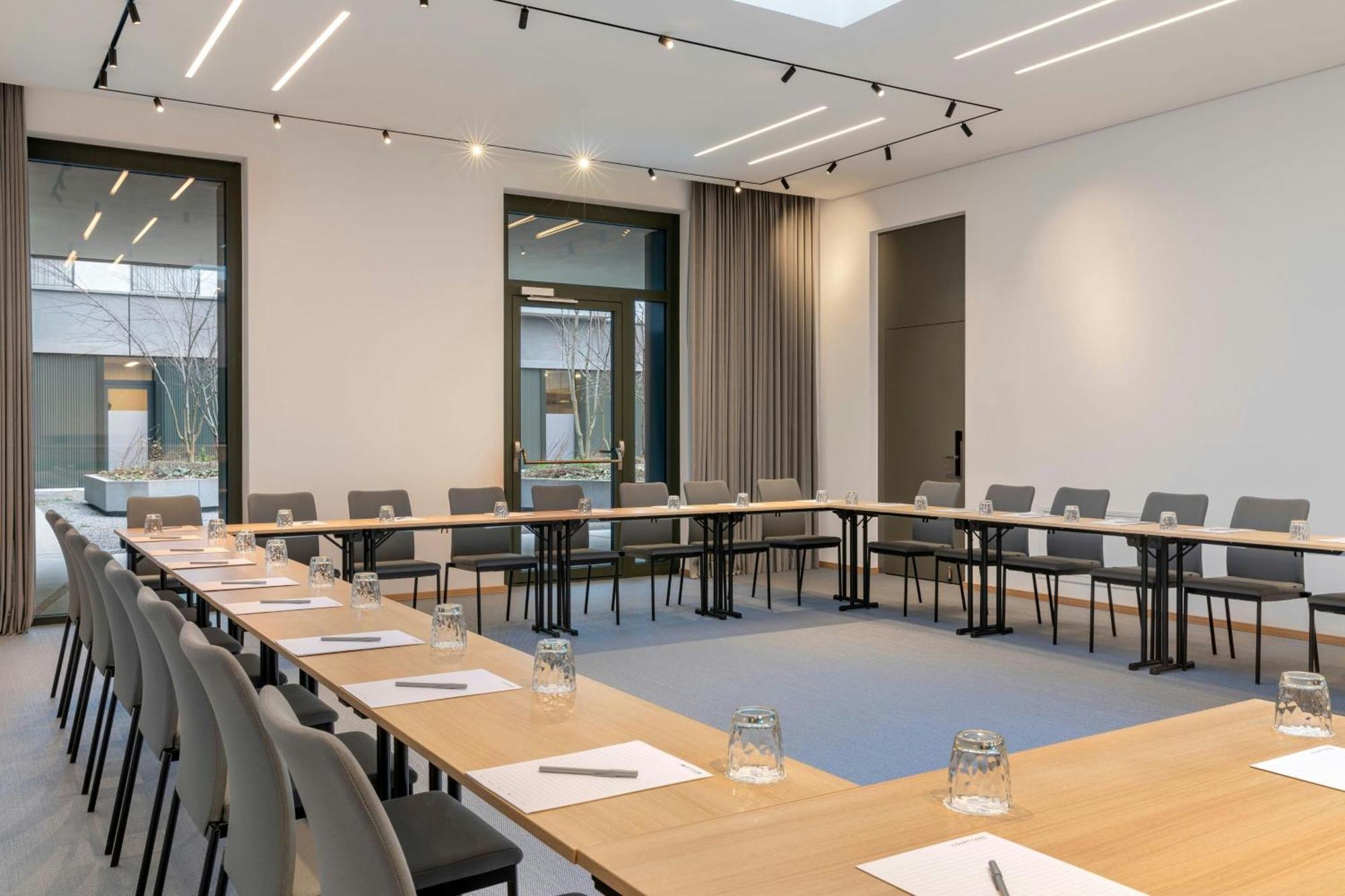 Hotel Courtyard By Marriott Biel Bienne Extérieur photo