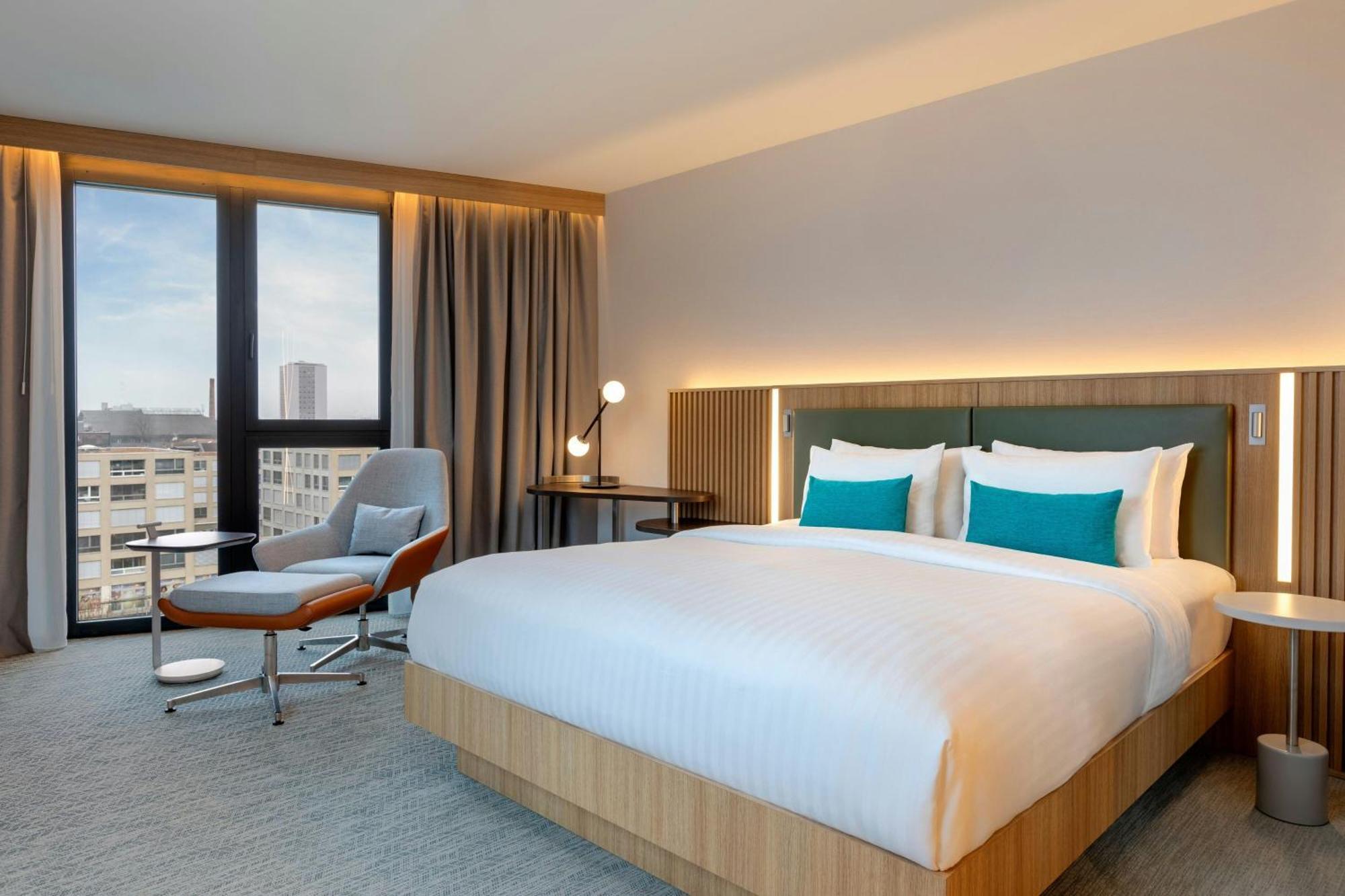 Hotel Courtyard By Marriott Biel Bienne Extérieur photo